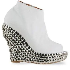 Jeffery Campbell Tick White Leather Ankle Boots